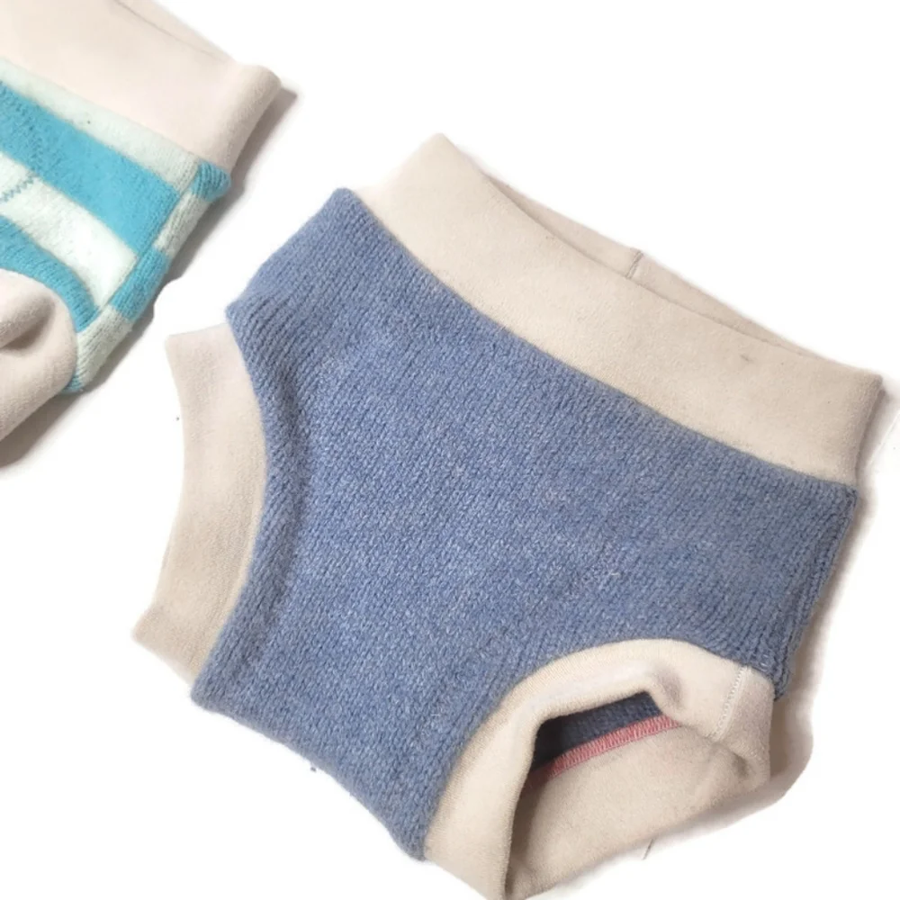 N/A wool cloth